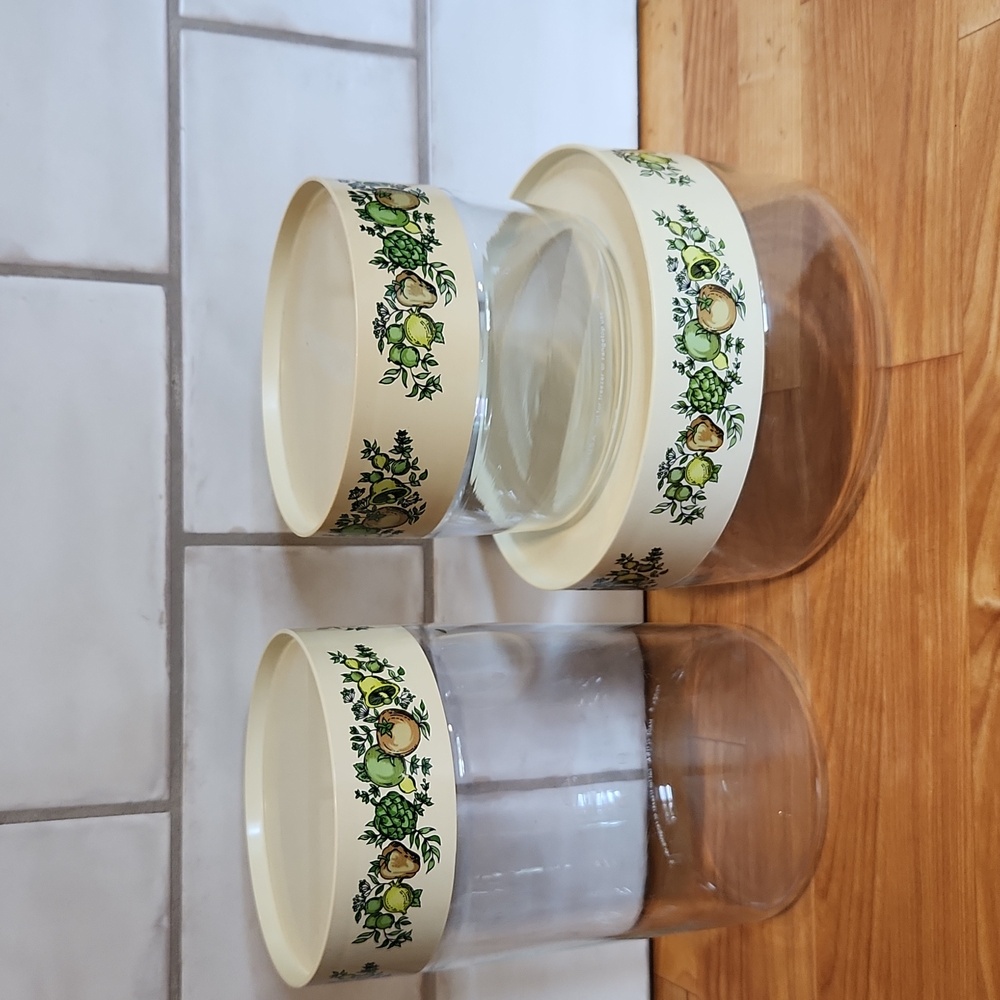 Vtg 1970's Pyrex Green Spice of Life See N Store Glass Canister
